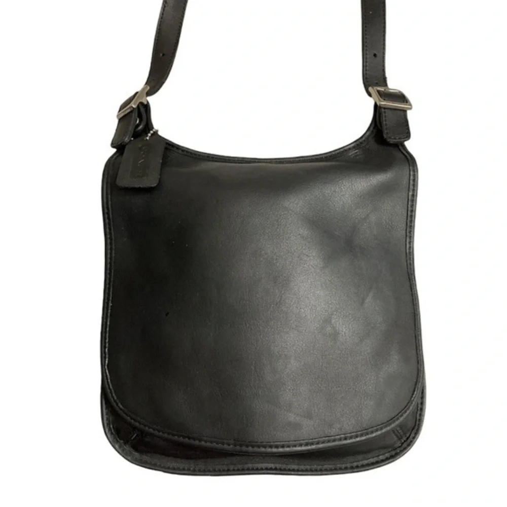Coach vintage slim hippie black leather bag
